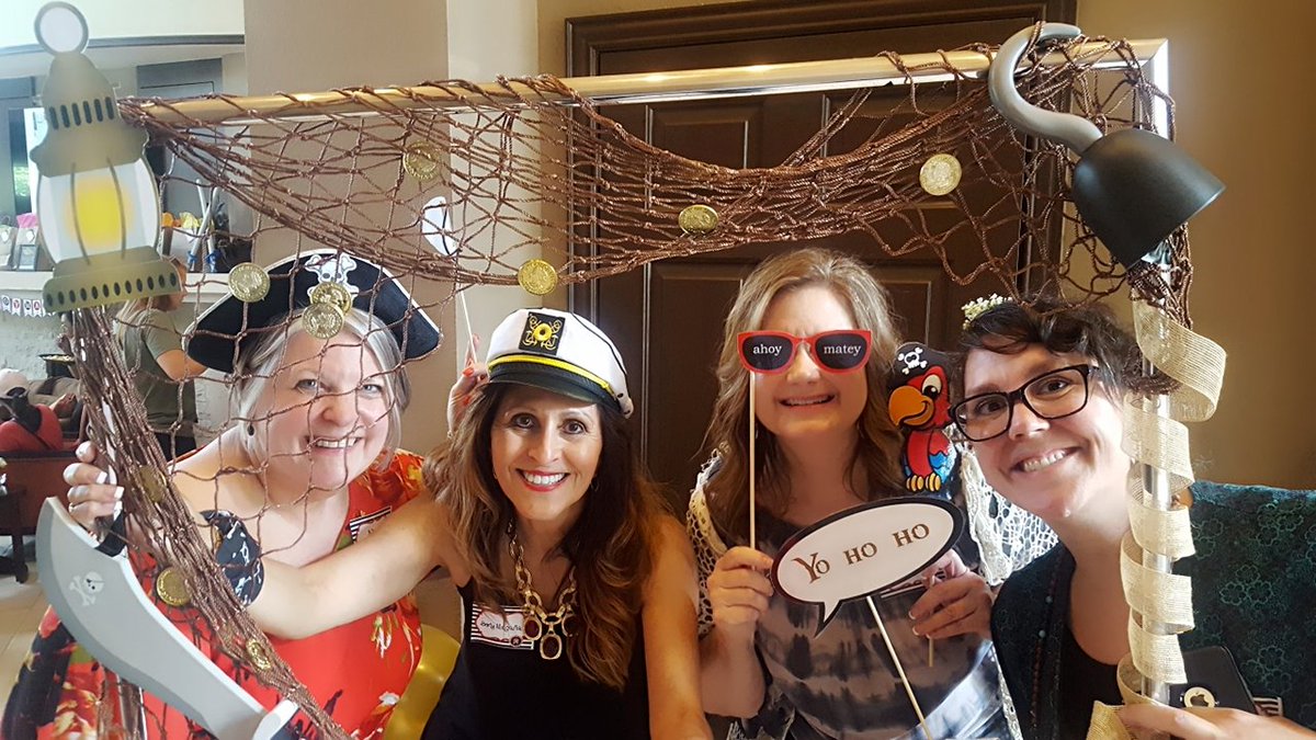 Berty924's tweet photo. Ahoy Mates! We celebrated our teachers first year Pirate Style! @khechara @KentPScribner @FWISDCurriculum @FWISD_Careers
#worklikeacaptain!
#playlikeapirate! https://t.co/kFSNSfEupD