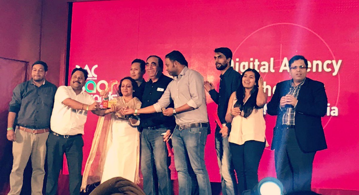Wooooot! <a href="/HavasMediaIN/">Havas Media Network India</a> picks up the Digital Agency of the Year <a href="/delhiadclub/">Delhi Ad Club</a> SAARC Awards 2018..Super congratulations team!! 🏆👏👏👍