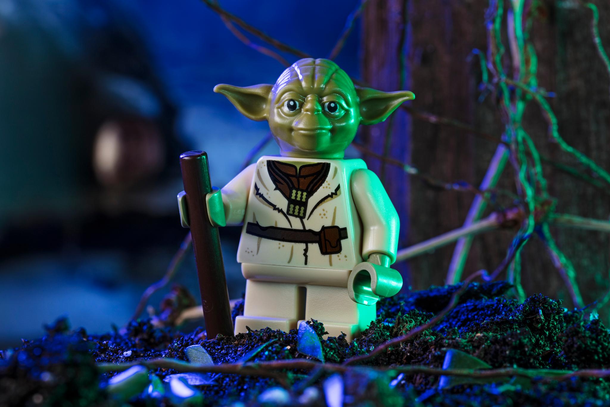 Wishing you a very happy birthday we are: Frank Oz ( aka Yoda. 