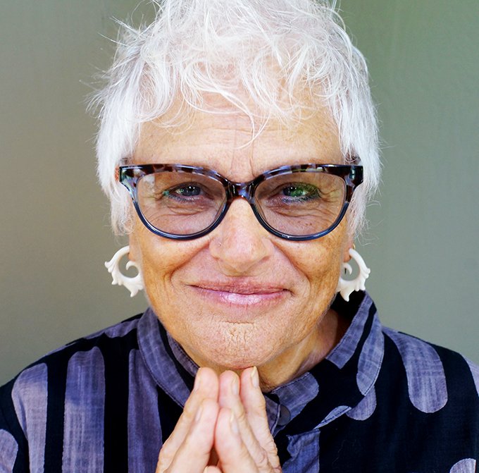 Attention Minneapolis singers! Register now for a vocal improv workshop designed for your experience level.  with Rhiannon @AnahataCollaborative June 8-10. ow.ly/aqBq30kbave