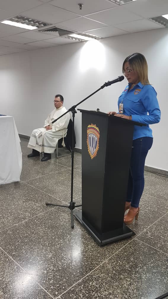 DouglasRicoVzla's tweet image. #CICPC realizó misa de &quot;Acción de Gracia&quot; en honor a nuestros compañeros y hermanos caídos en el sagrado cumplimiento del deber.
instagram.com/p/BjNa6rJBEdQ/