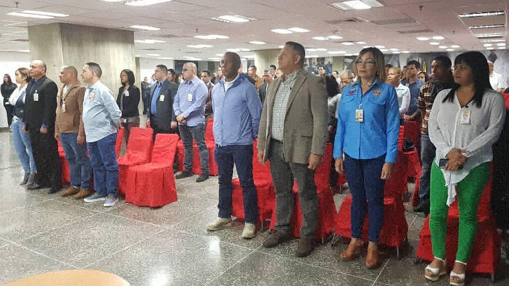 DouglasRicoVzla's tweet image. #CICPC realizó misa de &quot;Acción de Gracia&quot; en honor a nuestros compañeros y hermanos caídos en el sagrado cumplimiento del deber.
instagram.com/p/BjNa6rJBEdQ/