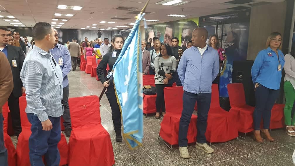 DouglasRicoVzla's tweet image. #CICPC realizó misa de &quot;Acción de Gracia&quot; en honor a nuestros compañeros y hermanos caídos en el sagrado cumplimiento del deber.
instagram.com/p/BjNa6rJBEdQ/