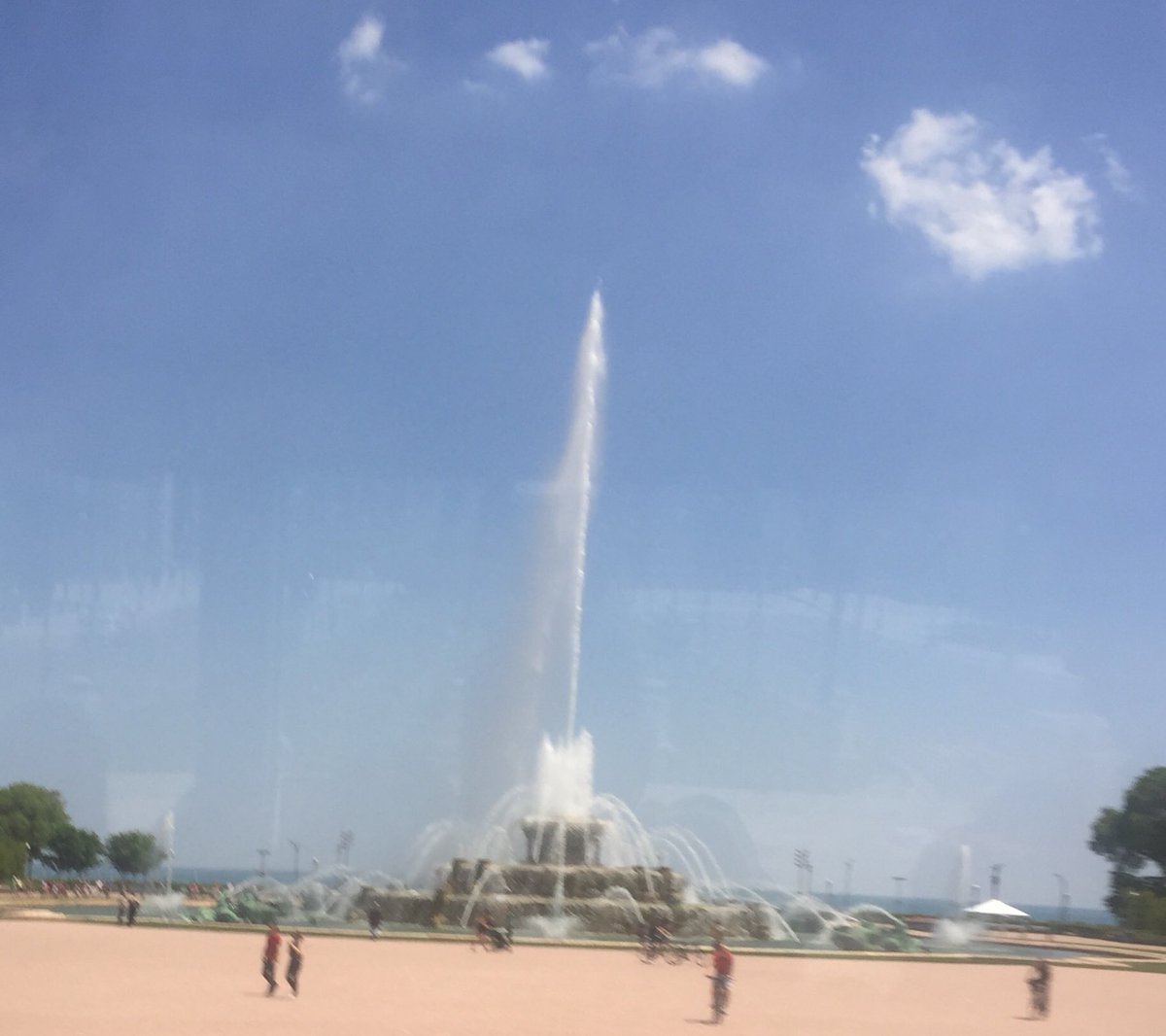 LewisvilleBand's tweet photo. Hello Chicago! #springtrip2018 https://t.co/s7L4g4flCL