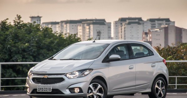 Dealernet_'s tweet photo. Confira as mudanças dos #Chevrolet #Onix e #Prisma 2019 https://t.co/bPfXjJqh3F via @motorshow_ed3. #Dealernet #lançamento #Conent https://t.co/xFoS17lWbZ