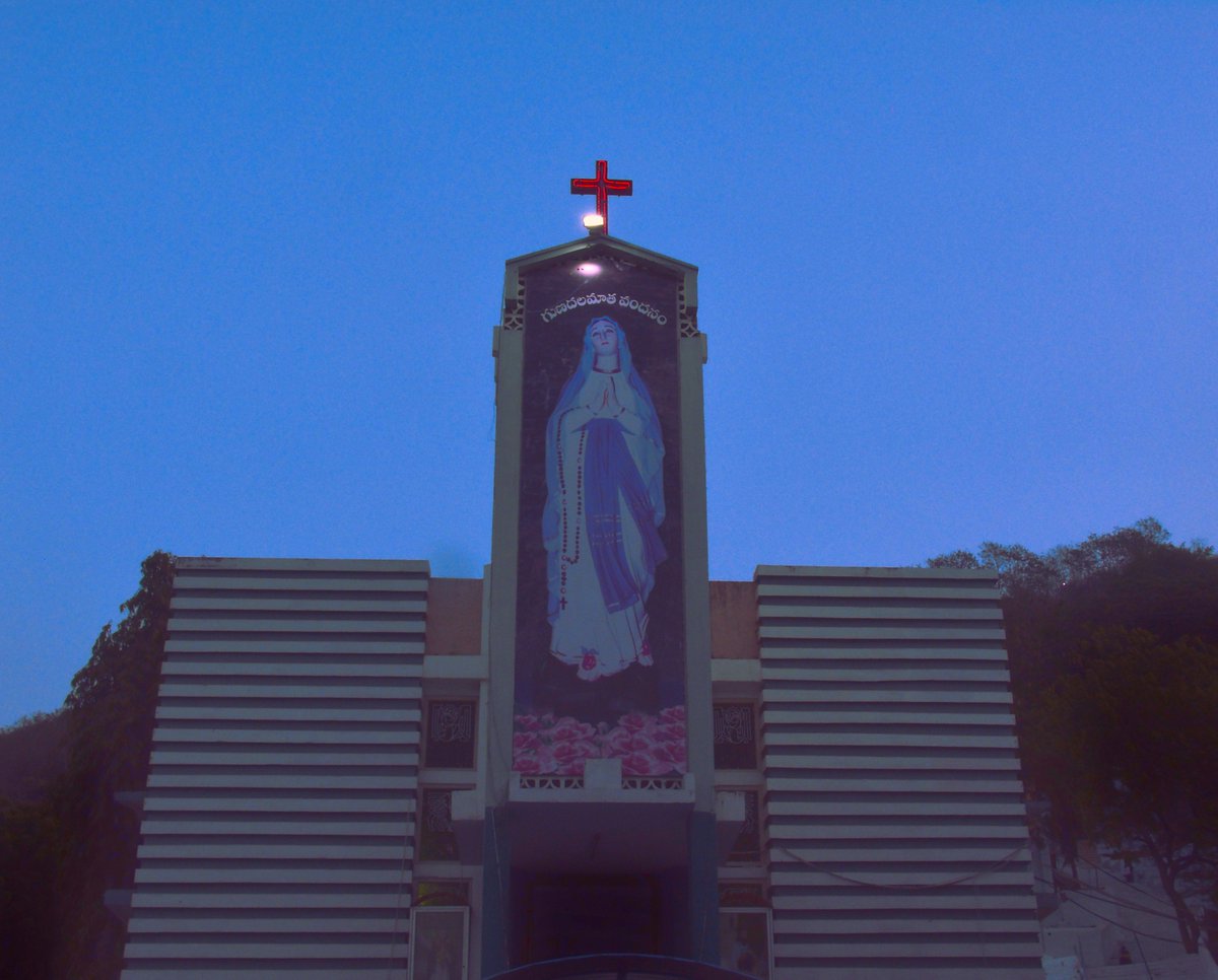 authorbhuban's tweet photo. #GunadalaMathaShrine – #Vijayawada
#StMaryChurch #MaryMatha #GunadalaHills #GunadalaMathaFestival @Tourism_AP @VjaConnect #BEaTRAVELLER https://t.co/tmyGcWmAVq