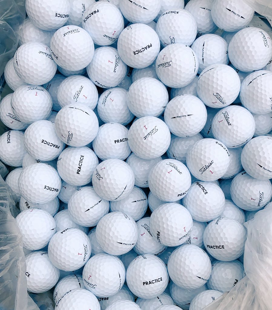 SurreyGolfLab's tweet image. Surrey’s leading coaching facility. Based at the beautiful @ReigateHillGC - The Surrey Golf Lab has played host to some of the worlds best players and provides golfers with some of the finest coaching facilities around.