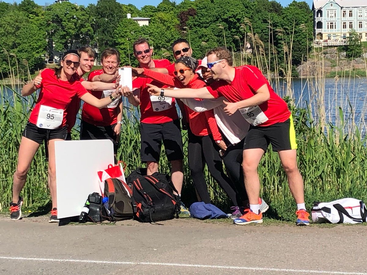 withsecure_FI's tweet photo. #FSecure-juoksutiimi maaliin ja #juoksuhaaste selätetty. Kiitos järjestäjille @Yritysmaraton mahtavasta tapahtumasta! #yritysmaratonviesti #ymv #ymv18 https://t.co/pxodNUlafp