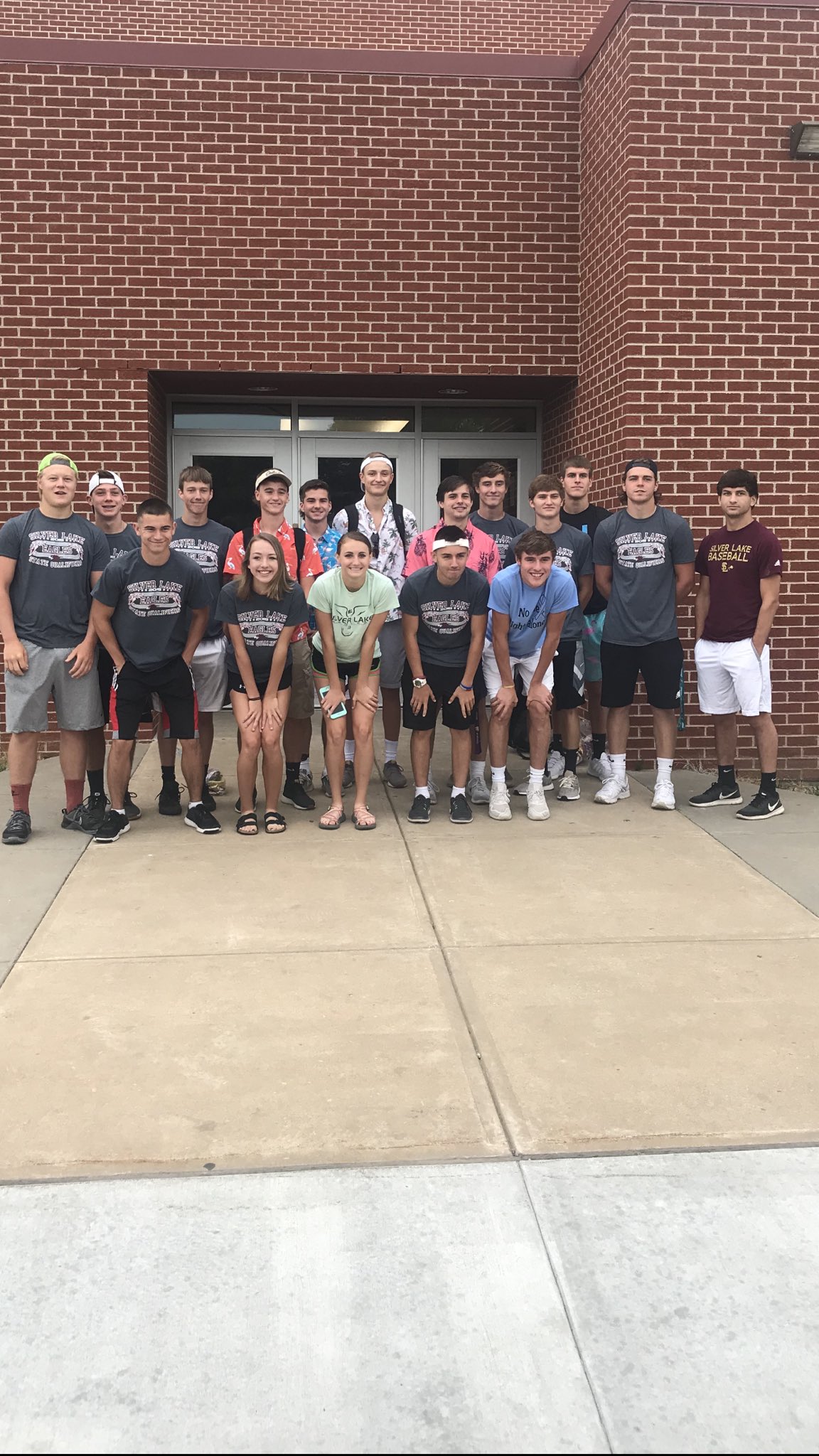 Silver Lake High School Track/Field (SLHStrackfield) / Twitter