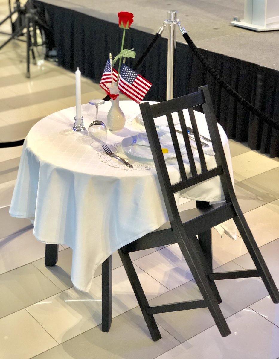 Mall Of America On Twitter Thank You To All Of The Military Service Members Their Families Who Joined Us For Todays Fallen Soldiers Table Ceremony We Are Incredibly Humbled To Be