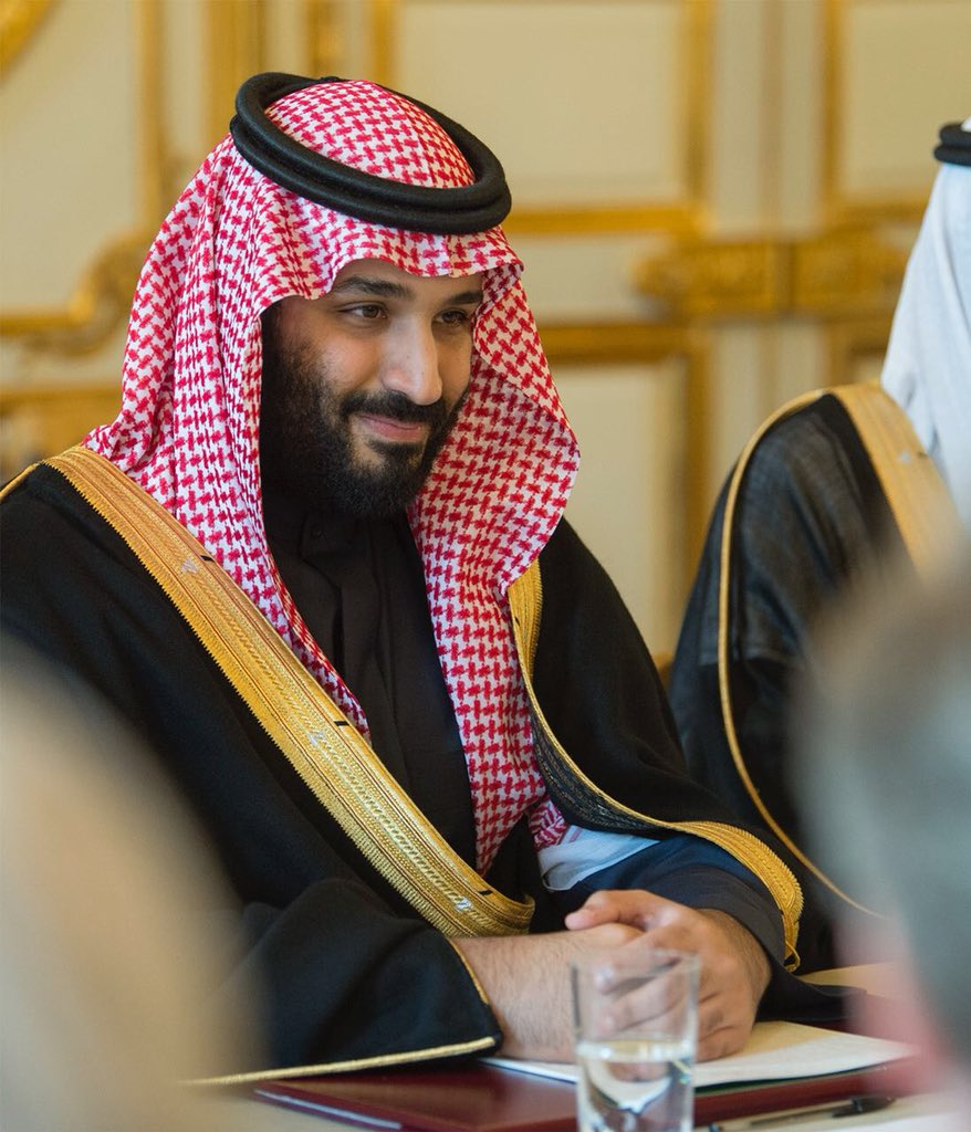 Badermasaker's tweet photo. سمو #ولي_العهد الأمير #محمد_بن_سلمان يلتقي رئيس فيفا ويستعرضان سبل تعزيز التعاون بين الاتحاد الدولي لكرة القدم، والهيئة العامة للرياضة. https://t.co/cmd77tYsc9