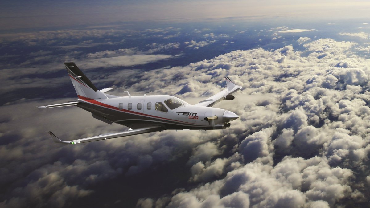 DAHER_official's tweet photo. La vitesse est l’essence même de l’aviation. #Daher, le plus ancien constructeur d’avions au monde encore en activité, conçoit et produit les avions mono-#turbopropulseurs les plus rapides du monde. #aircraftmanufacturer #DaherTBM #TBM910 #TBM930 #connectedbyspeed #avgeek https://t.co/kI6oQQ3vWg