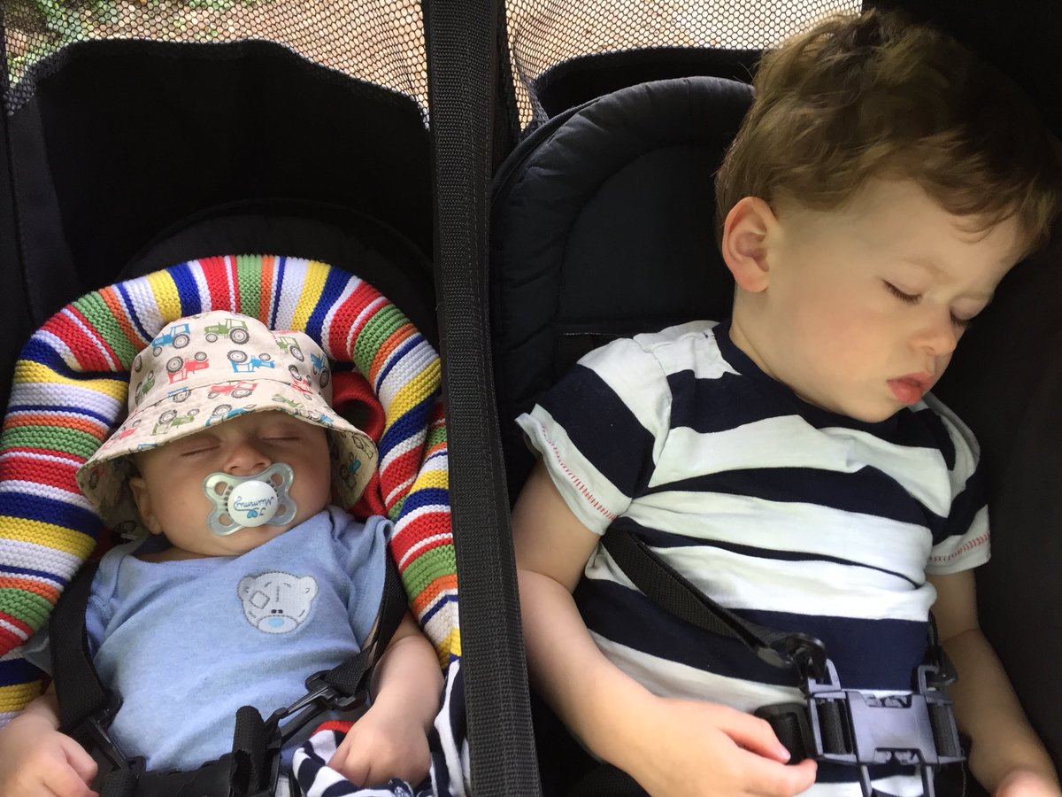 Altheadreamsof's tweet photo. Take the kids for a buggy run I said... they’ll enjoy it I said... well at least I finally got some peace and quiet! 😂 #sleepyheads #buggyrun #mumontherun #halfmarathontraining #resistancetraining #runrebelrun #fittingthosemilesin https://t.co/0aYb43rI4w