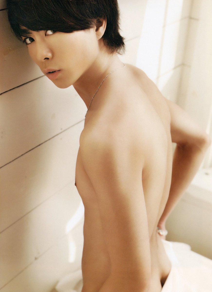 Red_La_tormenta's tweet photo. 嵐垢のTLのはずがキンプリのTL多すぎてちょっと悲しくて幸せ半減気味なので、今再び話題の我らがエロらい櫻井翔を負けじとここに置いときます https://t.co/rPnXdh5pvV