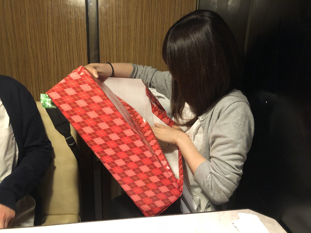 ayanooooonn's tweet photo. めちゃくちゃ嬉しいけどめちゃくちゃ寂しいけどめちゃくちゃ楽しみだけどやっぱりめちゃくちゃ寂しい。 https://t.co/DqPPnktode