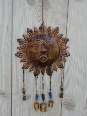 MaticoGifts's tweet photo. These windchimes make for a lovely addition to your garden in the summer: https://t.co/olmayOMgiM 🌬🌤

#windchimes #handmade #handmadegifts https://t.co/bNKRedR92l