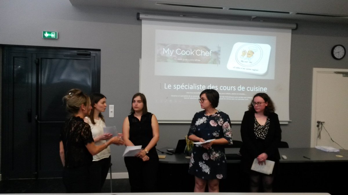 IUTME_Gaco's tweet photo. #Debriefing #Création et #Développement de 6 #AteliersDeCuisine sur 3 ans
MyCook’Chef ALaLouche O’VraisDélices AtelierLaMama LeSecretDesSens LaMainALaPâte
#IUTdeMoselleEst #Entrepreneuriat @lpamforbach #CréaIUT #CréaSim https://t.co/vyFLm45kcj