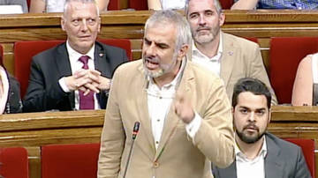 Carrizosa pidiendo la palabra "por alusiones" cuando la CUP dice que "al fascismo se le combate" 

#LoJuroPorSnoopy
😎😎😎