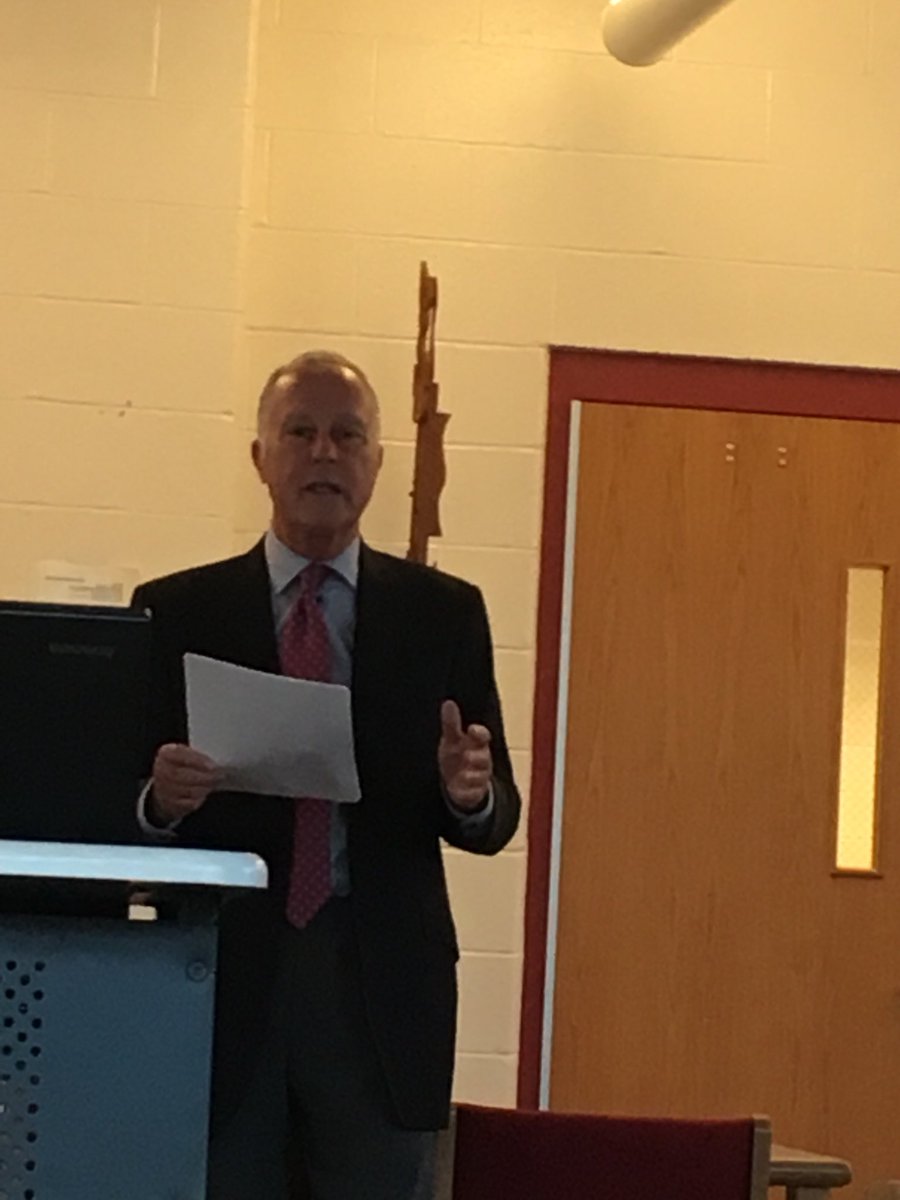 Kandoolu's tweet photo. Thank you @ShalerArea for hosting “Mindset Matters” for the parents!  It was wonderful to hear Bill Isler speak, and your featured teachers and students are inspiring individuals. 🧠💡

 #mindsetmatters #growthmindset #education #inspirational #shalerarea #sasd #studentgrowth https://t.co/91siIZdD9D