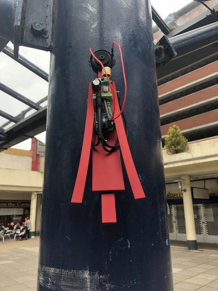 StNicksHouse's tweet photo. Mechanical Woodpeckers https://t.co/ktNNEpV4Oh https://t.co/Me90F0JMxV