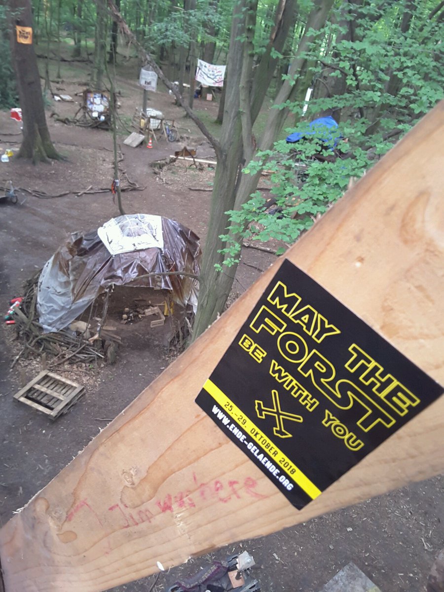 HambiBleibt's tweet photo. _OCT_ 25-29 #EndeGeleande & #HambacherForst mass #actions and #mobilization against continuation of #OpenCast #lignite #coal #extractionism. Bogus #kohleausstieg #coalexit vs the People & #ClimateJustice #DirectAction. #beyondcoal #divesment #Coal #RWE #kohle #KlimaSchutz https://t.co/UloKJA4B87