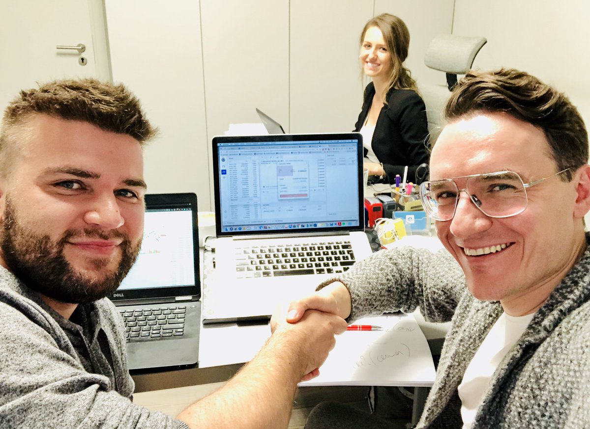 RahimBlak's tweet image. Przedstawiam Wam mojego pierwszego Inwestora. Piotr jako pierwszy zakupił #RahimCoin'y. #RahimCoin to akcja mojej marki osobistej, kupując je stajecie się  udziałowcami nie tylko mojej osoby, ale także wszystkich firm, z którymi  jestem i będę powiązany kapitałowo. #Wavesplatform