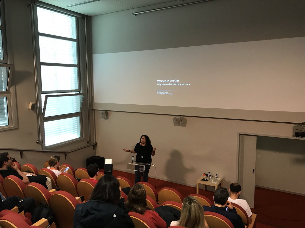 EdPiairo's tweet image. Women in #DevOps with @CrisMR #agilept