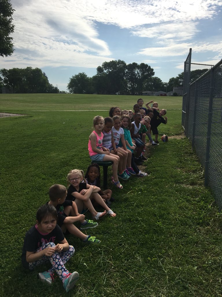 AdamsDCSD's tweet photo. 1st grade kickball! #dcsdpln https://t.co/KgiXtffjHT