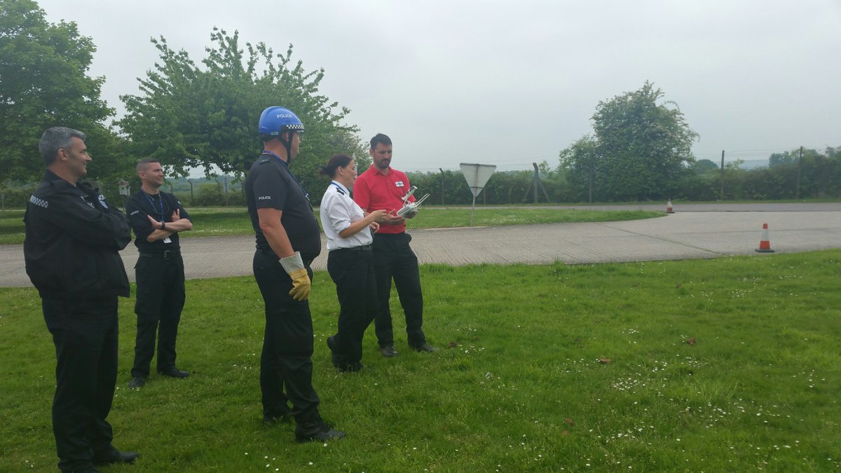 RRonster19's tweet photo. @EPoliceDrone @ACCPippaMills #visit to final day of #pilots course #testingthetheory well done to the students #allpassed ππand thanks to the ever #professional #instruction https://t.co/DrJt5GAc4X