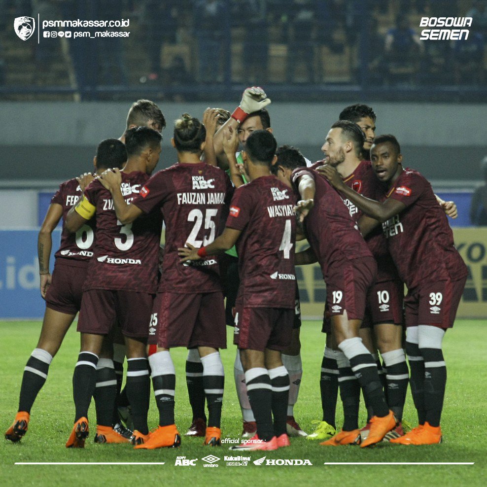PSMDays's tweet photo. Kita berjuang, menang dan kalah bersama. Kita pun akan bangkit bersama pula.

Terima kasih atas semua dukungan, kritik dan masukan teman-teman. Ewakoooo!

#PSMmakassar #EwakoPSM https://t.co/vTLFoG91KC