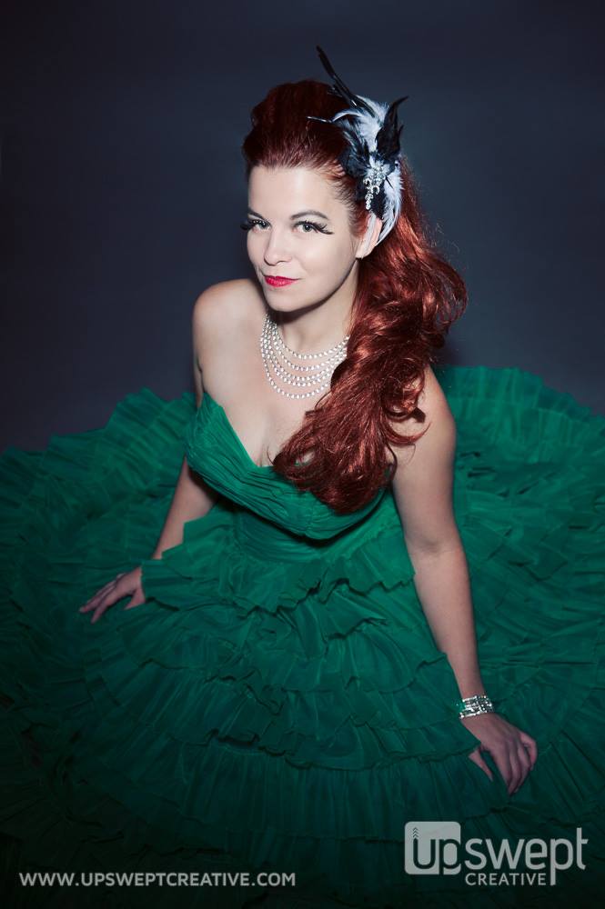 AcadOfBQ's tweet photo. #FierceFaceFriday featuring @SophieMaltese , The Sophisticated Pleaser! This Pulchritudinous Portland lady is also the Co-producer and Mistress of Organization at Rue Royale Burlesque.
.
.
.
#PDXBQ
#Burlesque
#RueRoyale
#Emerald
#Ginger
#SeaBQ
#GlamourGoddess https://t.co/NJzks0RTe4