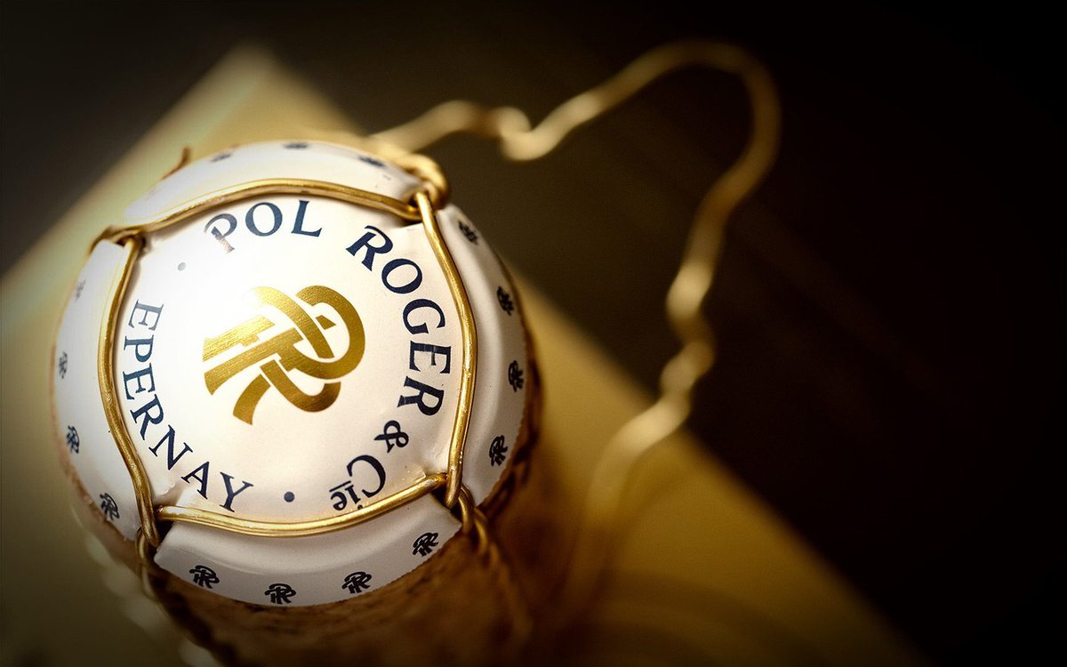 Guests were served Pol Roger Brut Reserve Non Vintage at Harry and Meghan’s wedding lunch reception 🍾 #lewismoberly #branding #packaging #luxury #premium #polroger #champagne #royalwedding