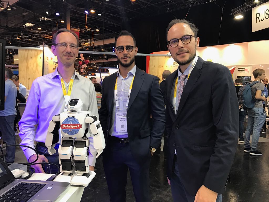 aid_agency's tweet image. Deuxième jour à @VivaTech - L'équipe @aid_agency et notre robot DataXpert seront ravis de vous faire une démonstration de datakili® au stand M34
