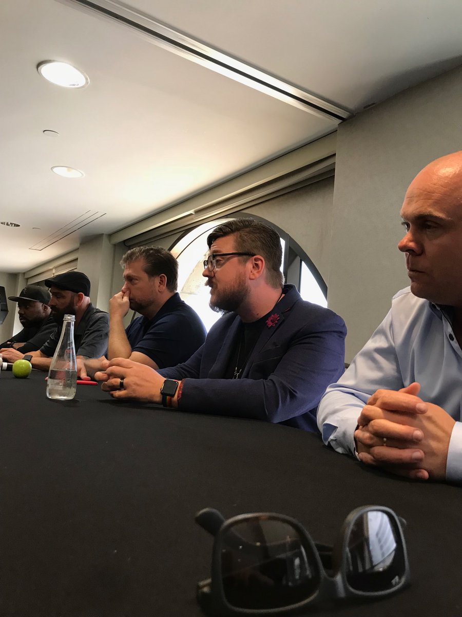 Garry Jones tweet media