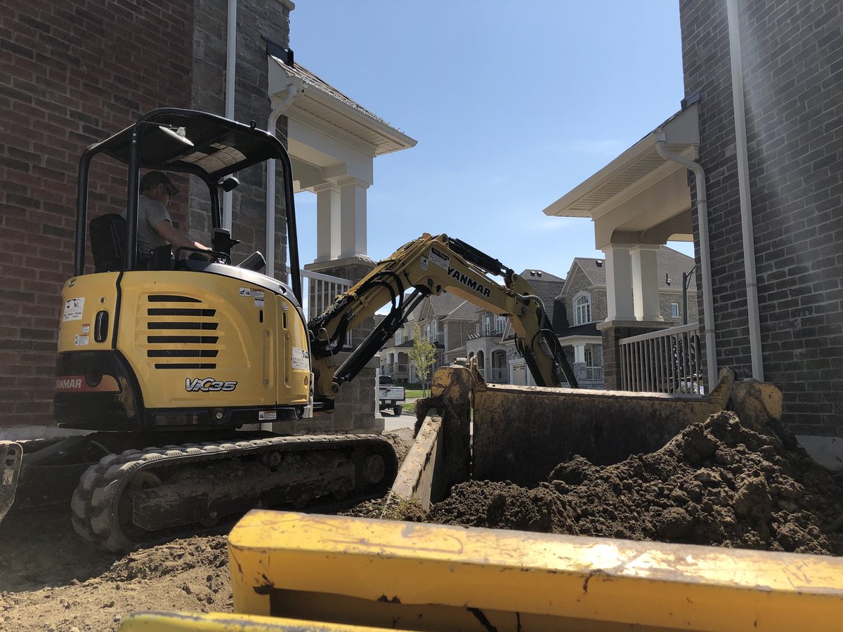 GoRedbeard's tweet image. Another day at the office