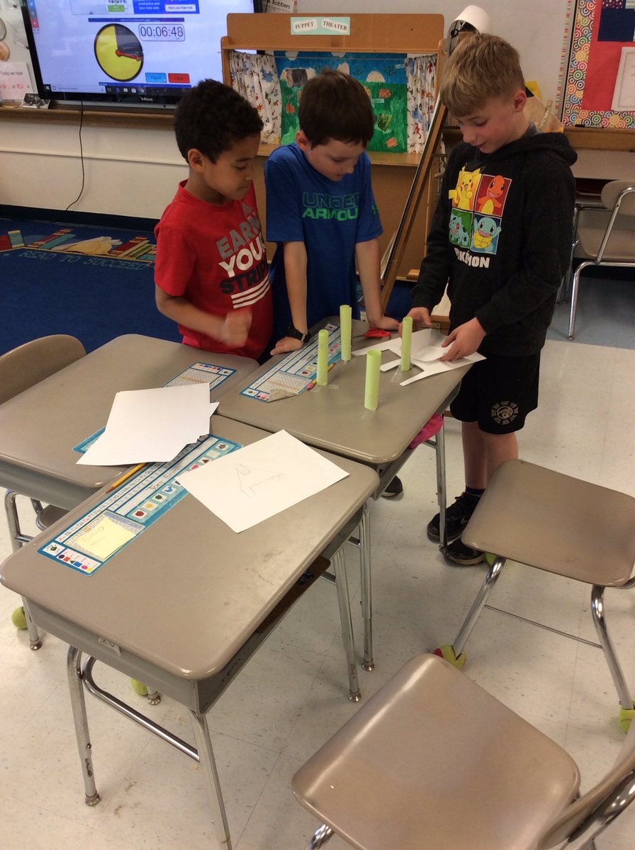 MissReidGr2's tweet photo. Enjoying some fun teamwork with this months STEM challenge! @steward20162017 @ttuchat https://t.co/4ZCh5u1dTu