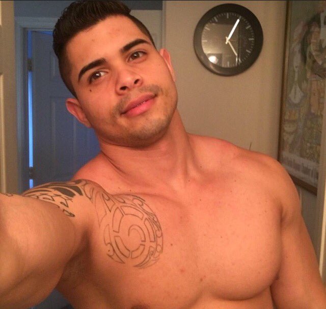 MaleActiveSex's tweet photo. Latin Guy
#Gayguys #Latin #LatinGayGuy https://t.co/oMnEXd5VHx