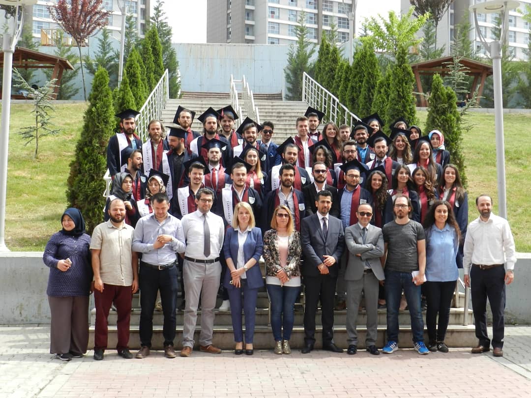 KbuUlm's tweet photo. Karabük Üniversitesi Ulaştırma Mühendisliği ilk mezunlarını veriyor!

Kulüp olarak ilk mezunlarımızın yolu açık olsun diyor, meslek hayatlarında başarılar diliyoruz. Ve bir daha diyoruz ki; BİZ DE VARIZ!😀 https://t.co/pFvpyNsa3o