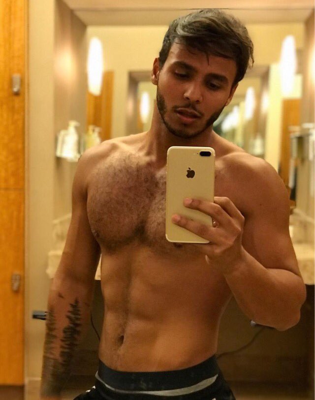 MaleActiveSex's tweet photo. Sexy Latin Guy
#Gayguys #Latin #LatinGayGuy https://t.co/AdkzcvXbZN