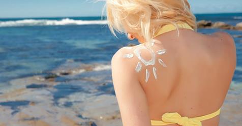 Backyard_Food's tweet photo. Staying safe in the sun does not have to cost the earth. This is a really useful article to help pick the right brand of sun protection https://t.co/nTcLDZnaV8 #SustainablePeterborough #EthicalConsumption #SunSafe https://t.co/2oq1XsXcbU
