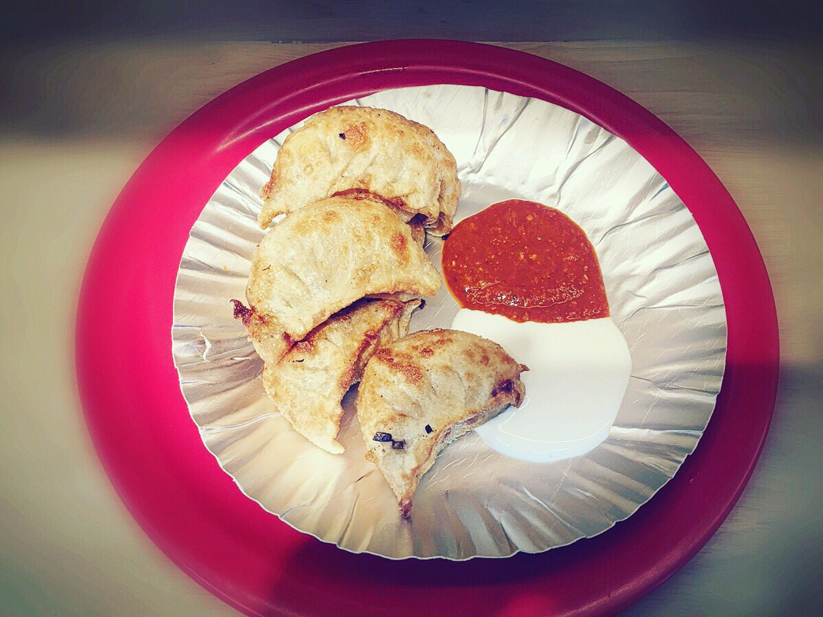 JamesJeesmon's tweet photo. #momo #bangalore #foodies #kochin https://t.co/yO27DgGnfM