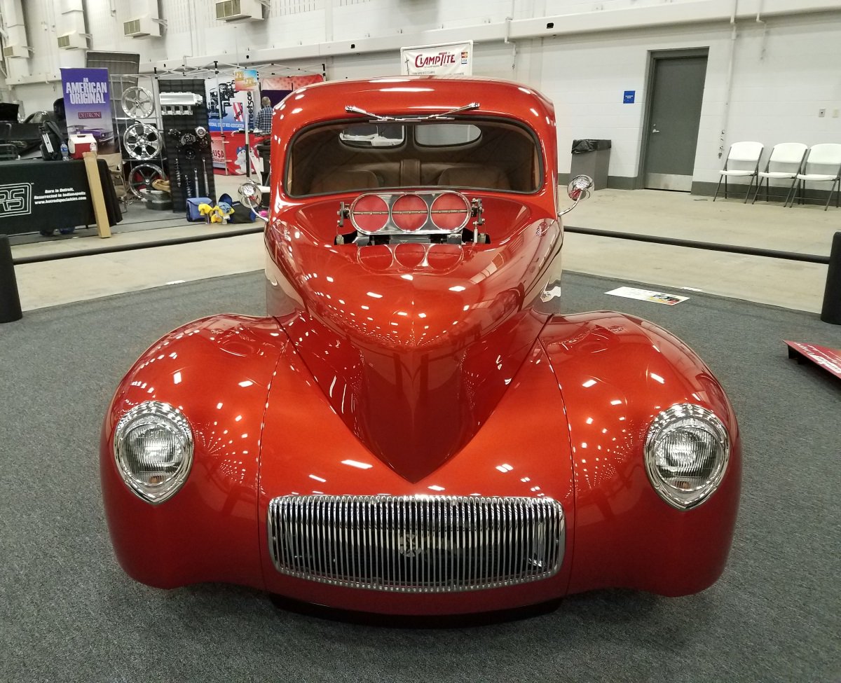FASTEFI's tweet photo. This '41 Willys blown 572 hemi is using a FAST XFI system. What engine are you using our FAST system on? #goFASTerFriday #FASTXFI https://t.co/TeJqTYjsXL