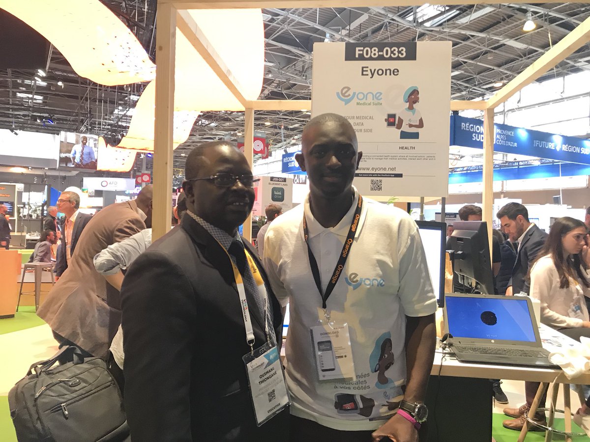 ousthiongane's tweet photo. Présence remarquée de la #TerangaTech ou #SenegalTech 🇸🇳à #Vivatech2018 à Paris #Senegal 👍 https://t.co/tvVJtkxwhz