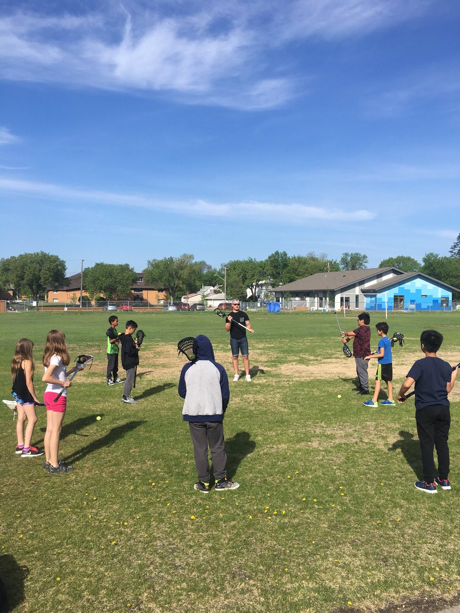 JKlym73's tweet photo. Thanks to @casstwothree for coming down to @HarrowHawksWSD school today and doing a lacrosse session for our culture day! 🇨🇦 #HarrowLearns https://t.co/FtVMEReYsm