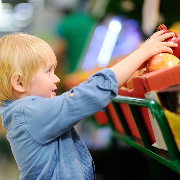 Self-control is twice as important as intelligence, studies say. Does your child struggle with impulsiveness? Here are 8 tips on teaching kids to “train their brain”: themoodsters.com/inside-impulsi… 
#parenting #EQ #kidsemotions