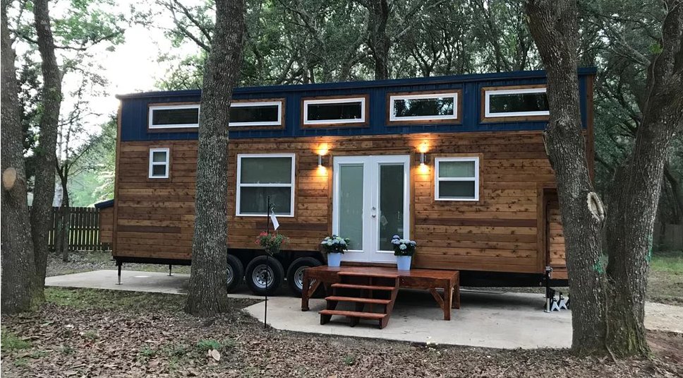 NoahCertified's tweet photo. Get inspired by the natural decor of this beautiful #Alabama #TinyHouse:
https://t.co/tWSWZYC0aj
#NOAHCertified #TinyHome #RV #Lifestyle #Travel #Move #Property #Retire #HomeDecor #Design https://t.co/hnf9JbLqW2