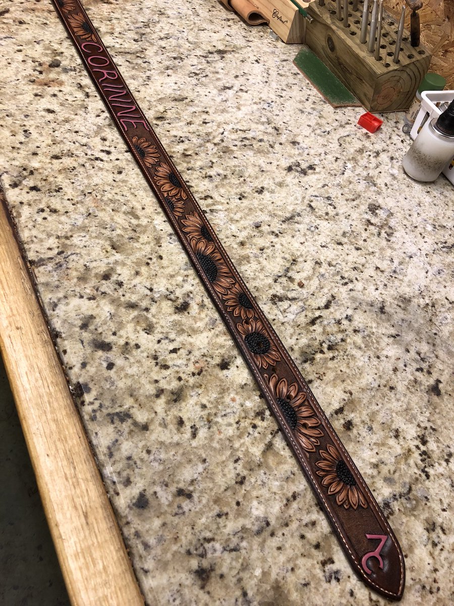 tymo989's tweet photo. Sunflower belt finished this morning! https://t.co/z9KGzXQgDt