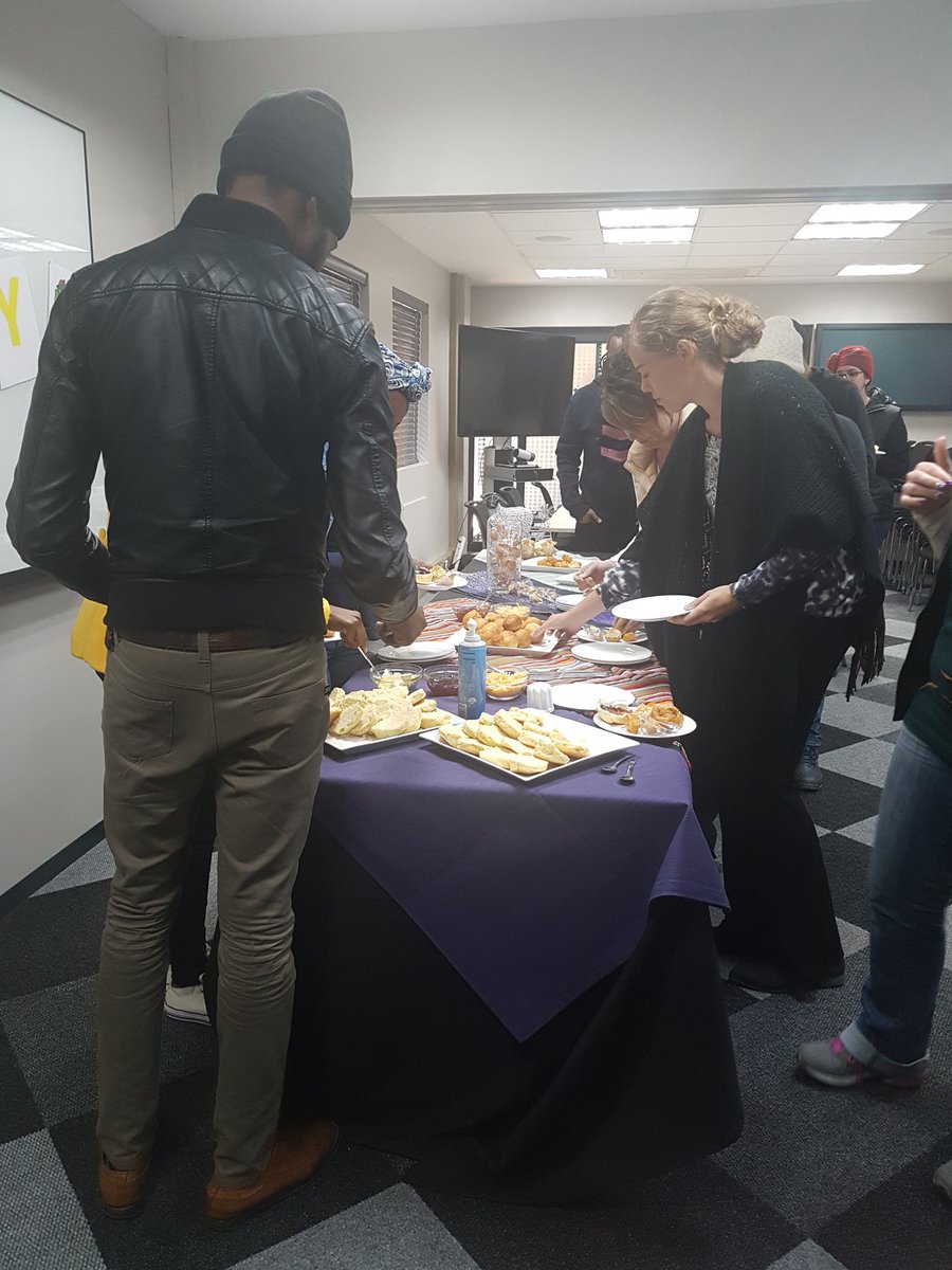 esri04's tweet photo. #IAmAfrica 
#AfricaDay 
@EY_Africa https://t.co/zCNbIcI0Q8