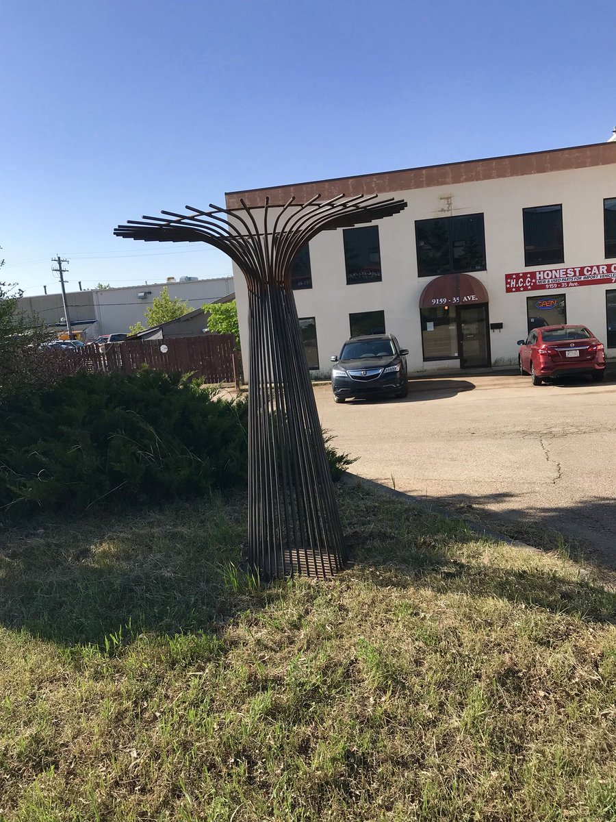 slav_metalurges's tweet image. I don’t have a sign on my building but I put this piece out front as a landmark. Open Studio #yegarts