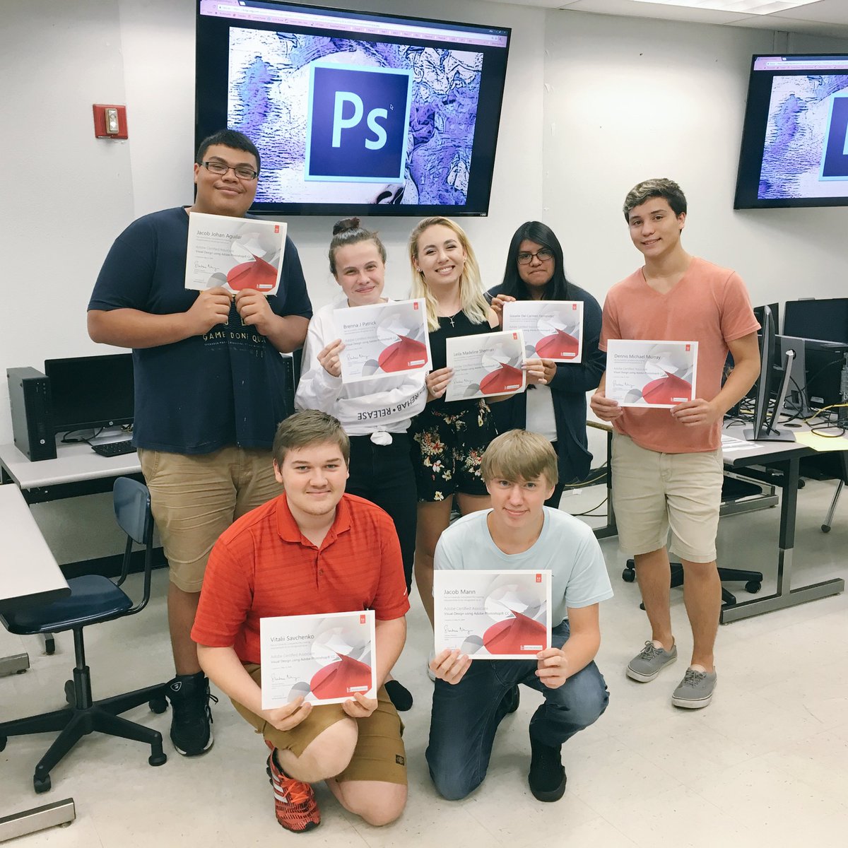LymanDesignTech's tweet photo. Digital Design 1 is a wrap for 2018!
Awesome job on your @Photoshop Certifications #IAmCertified #WeAreLyman https://t.co/0WZl2dVGk4